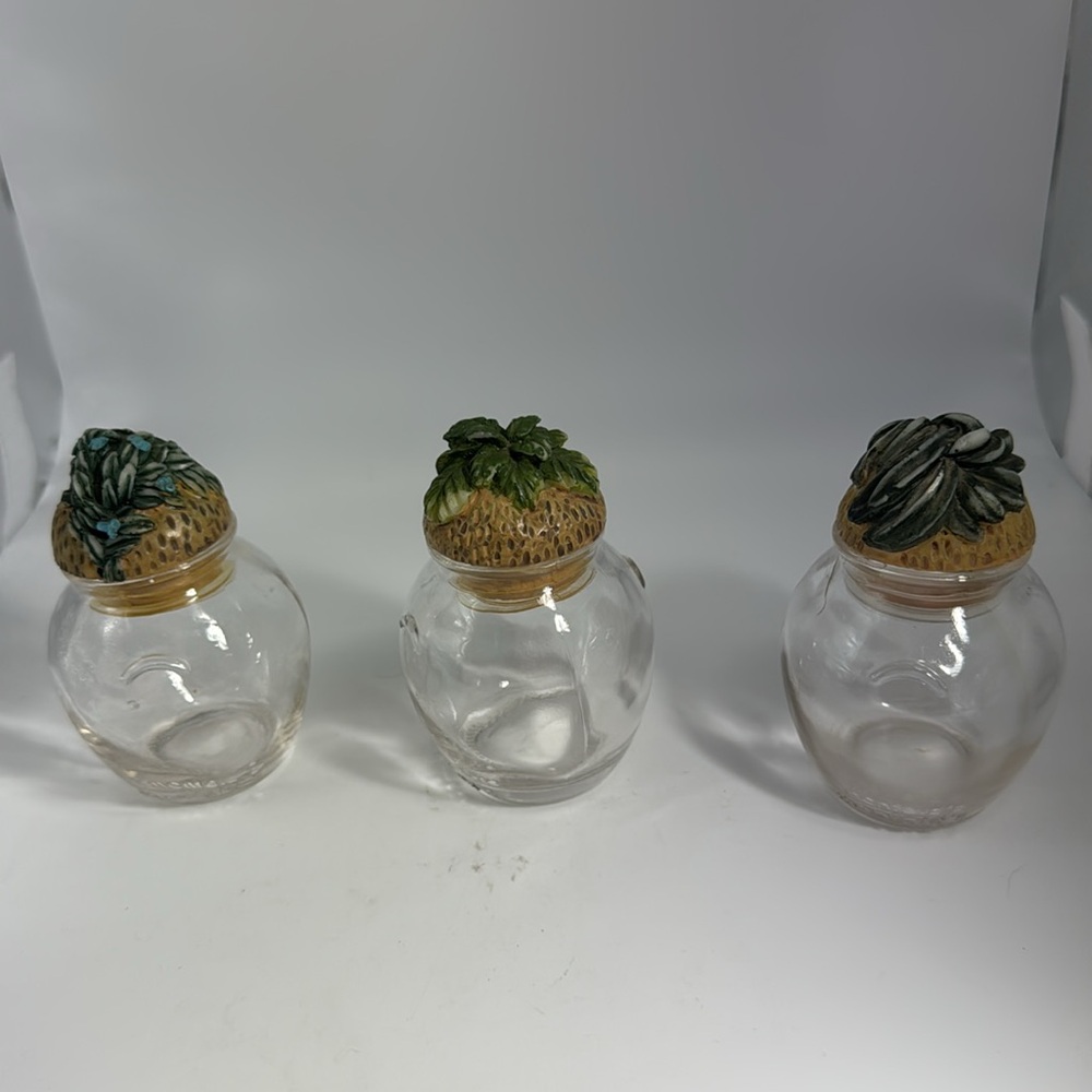 Shonfeld’s Glass Spice Jar Set (12) - Picture 8 of 12